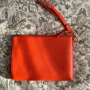 EUC Tory Burch wristlet